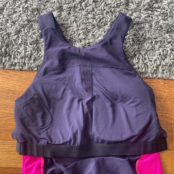 Lululemon Spin It To Win It Tank Size 4 (sm) in Black Swan/ Raspberry Glo - Picture 13 of 14